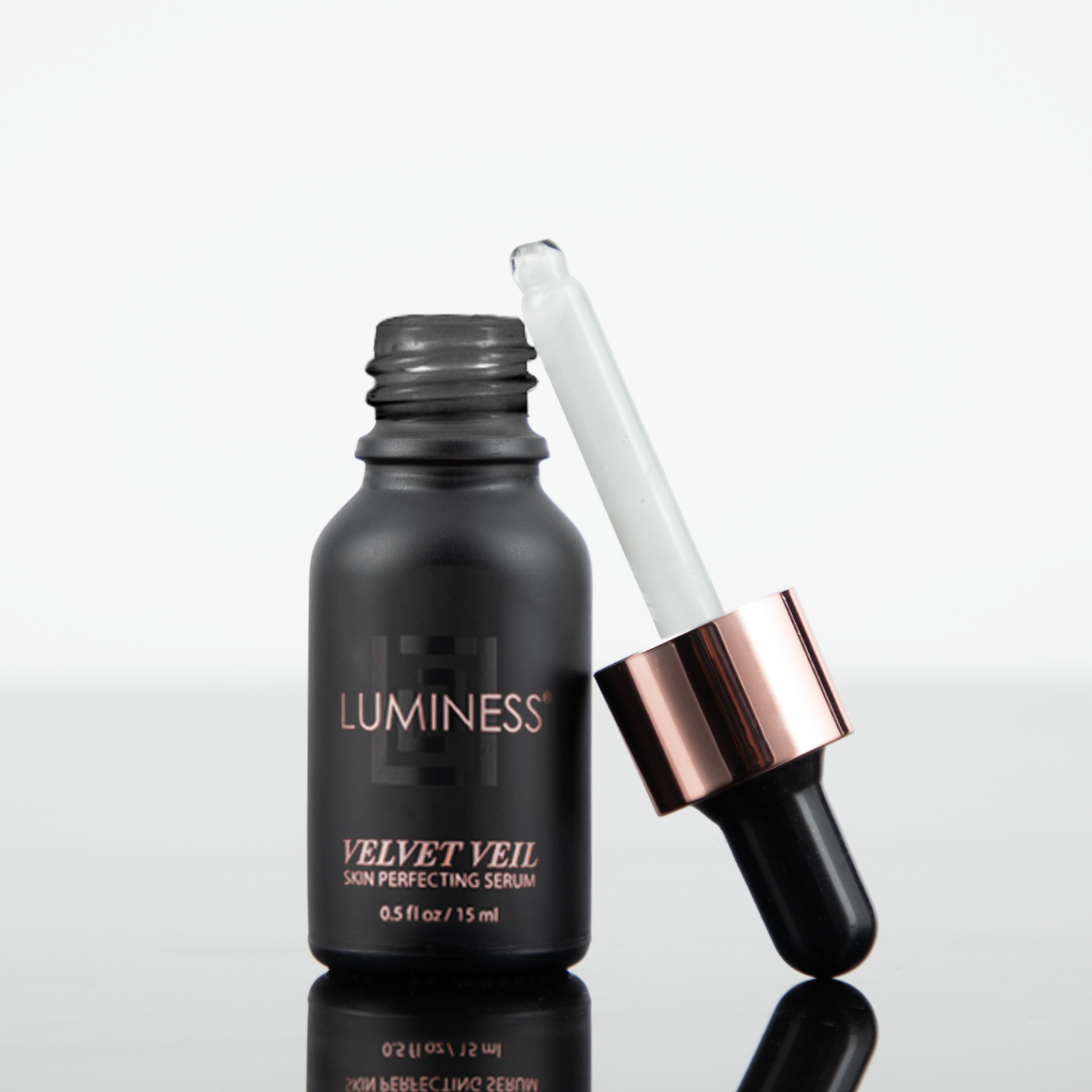 Luminess Velvet Veil Serum - Thumbnail 3