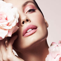 Rose Water Finishing Spray 60 mL Image - 11