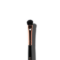 Eyeshadow Small Brush Image - 21